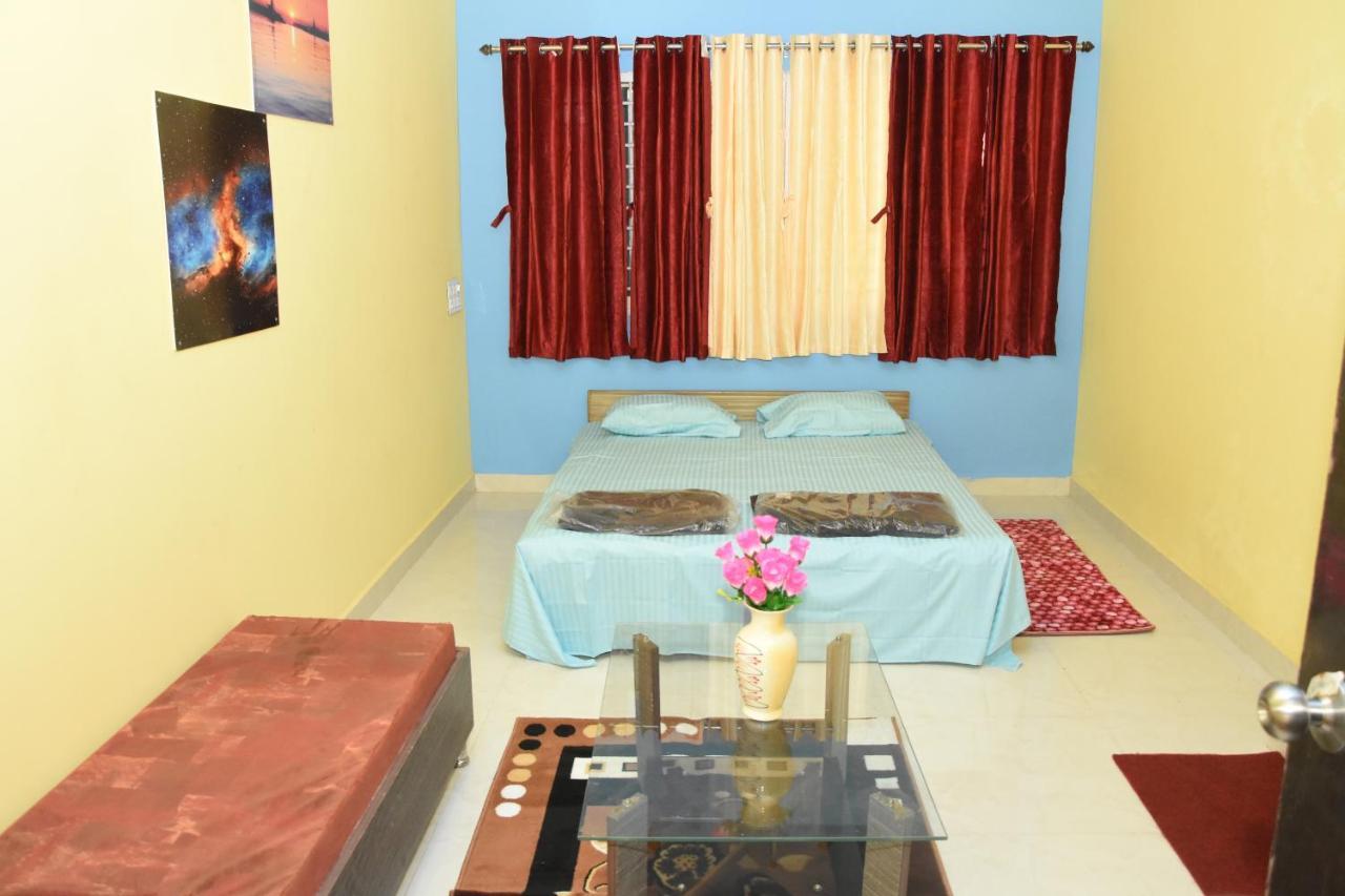 H P Homestay Dharwad Dış mekan fotoğraf